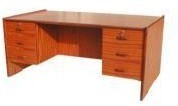 office table (1800x900x760mm)